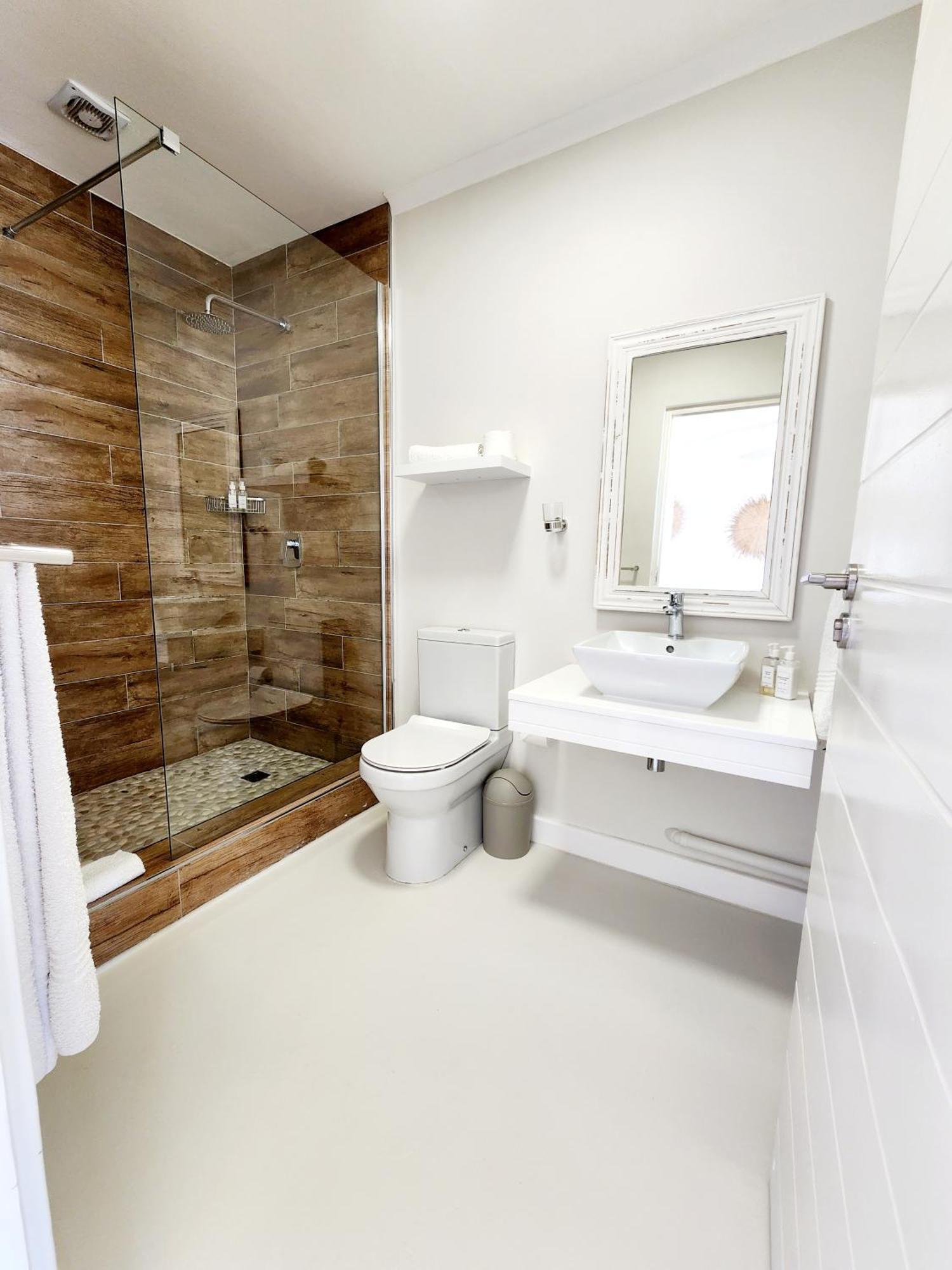 The Tides Bed & Breakfast Simon's Town Ngoại thất bức ảnh
